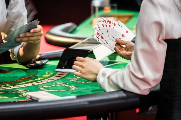 kapten 808 platform dashboard showing football markets, live-dealer tables, and slot games